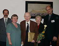  Otto i Lotte Sagner, wicedyrektorzy BU KUL   i kustosz-germanistka Barbara Zezula, 14.V 2003 r. 