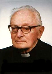  Ks. Michał Poradowski (1913 - 2003)   1993; fot. www.michal.md4.pl 