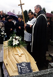 Maria Jung (1954-1998) Maria Jung (1954-1998)