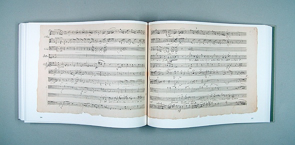 Faksimile rękopisów oper Wolfganga Amadeusza Mozarta