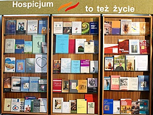  Wystawa: 'Hospicjum to też życie' - prezentacja publikacji 