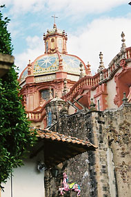  Wystawa fotografii 'Kościoły Meksyku', BU KUL, lato'2006 