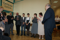 od lewej stoją dr K. Wójcik, ks. prof. A. Maryniarczyk, dr W. Daszkiewicz, NN, A. Zmorzanka, B. Zezula i ks. prof. St. Zięba