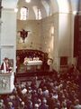 Podczas mszy św. w kościele akademickim, 1974r. (fot. Jan Kozioł)